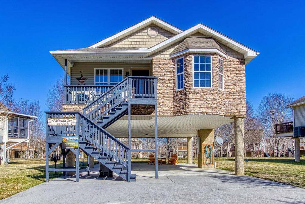 The Mason Jar, Hot Tub, Wifi, 1089 Free Tickets Each Paid Day, Dollywood And More! Pigeon Forge Luaran gambar
