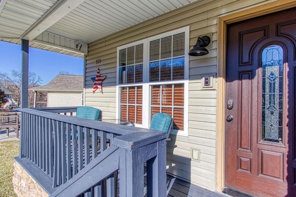 The Mason Jar, Hot Tub, Wifi, 1089 Free Tickets Each Paid Day, Dollywood And More! Pigeon Forge Luaran gambar