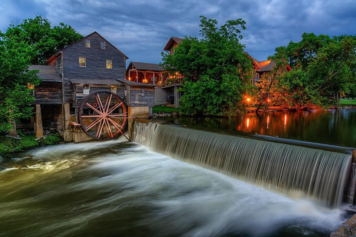 The Mason Jar, Hot Tub, Wifi, 1089 Free Tickets Each Paid Day, Dollywood And More! Pigeon Forge Luaran gambar